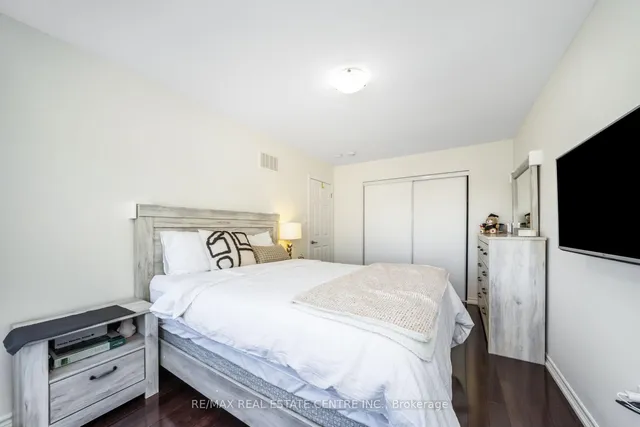 Additional image 41 of 486 Etheridge Ave