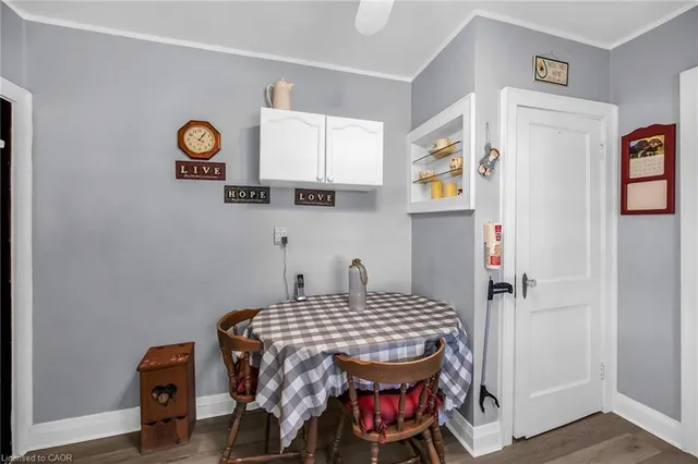 Additional image 18 of 27 Paradise Rd