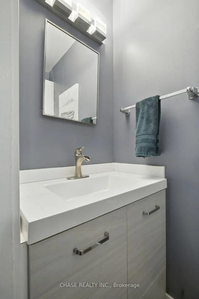 Additional image 10 of 554 Pinedale Ave