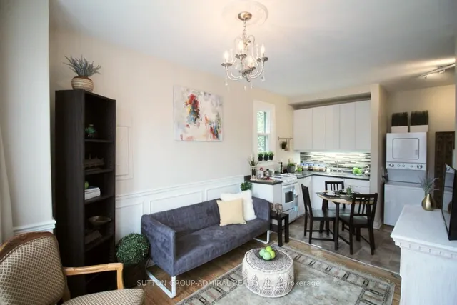 Additional image 21 of 164 WENTWORTH St