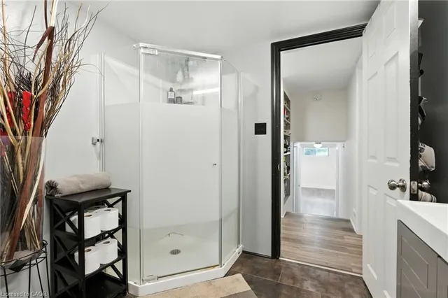 Additional image 28 of 293 #20 Regional Rd