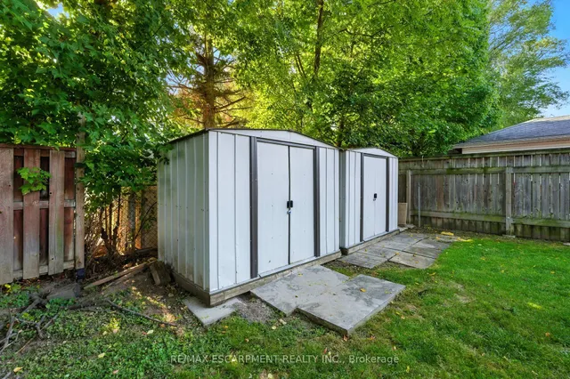 Additional image 28 of 261 East 14th St