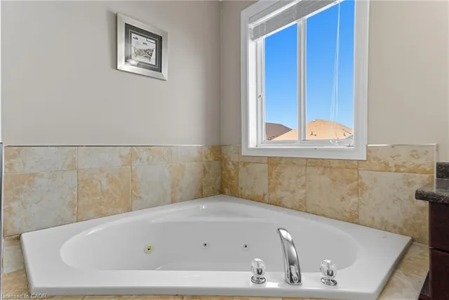 Additional image 26 of 40 Benedict Pl