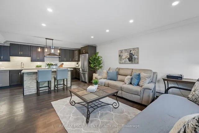 Additional image 18 of 1377 Lakeshore Rd Unit 104