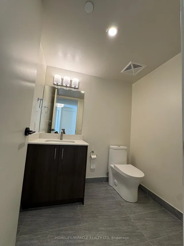 Additional image 4 of 8010 Derry Rd Unit 104