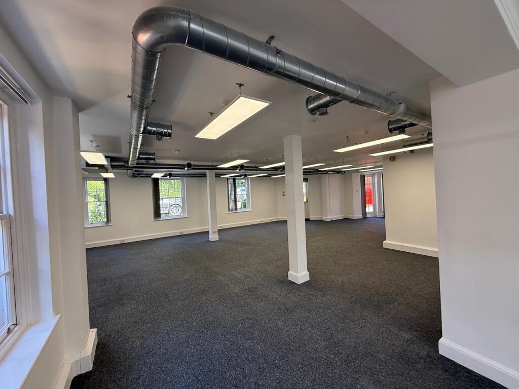 Additional image 21 of 10 Parkway, Welwyn Garden City, AL8 6HG