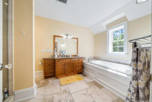 Additional image 28 of 3104 First St