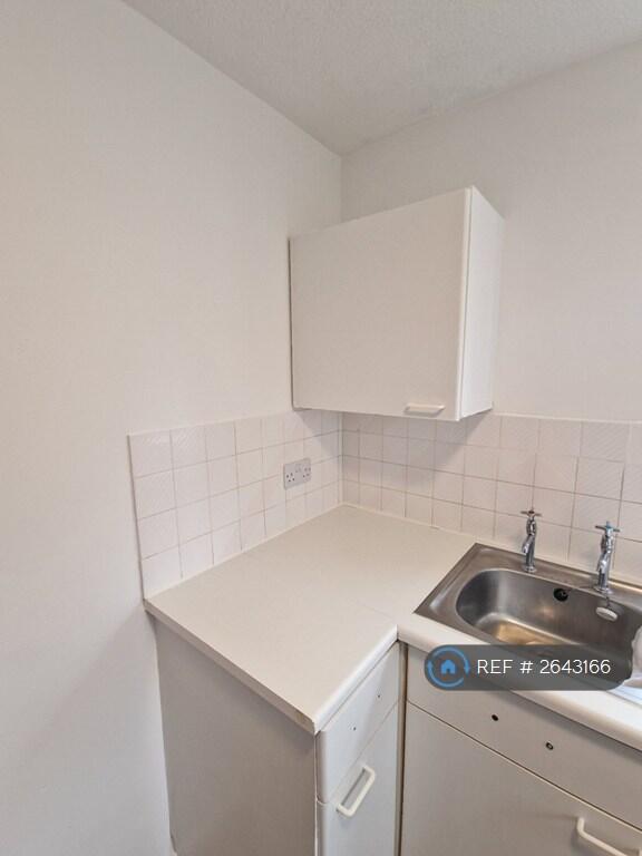 Additional image 9 of Panshanger, Welwyn Garden City, AL7