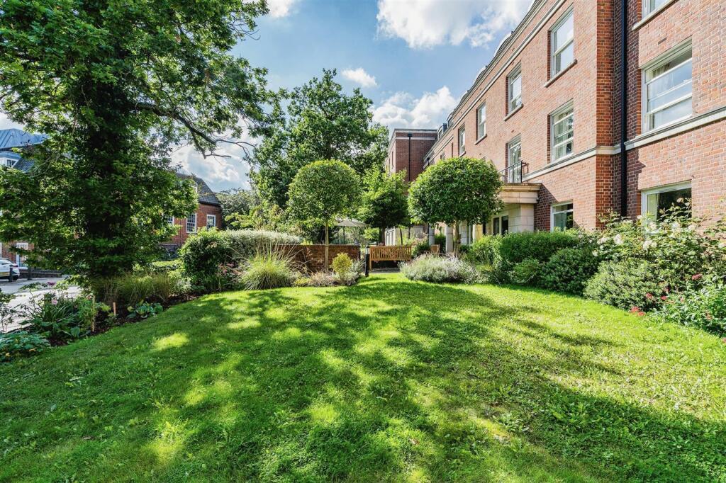 Additional image 16 of Peel Court, College Way, Welwyn Garden City, Hertfordshire, AL8 6DG