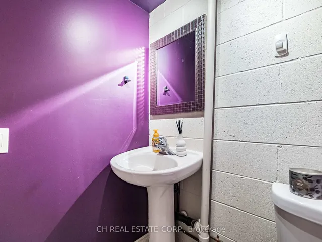 Additional image 27 of 895 Maple Ave Unit 215