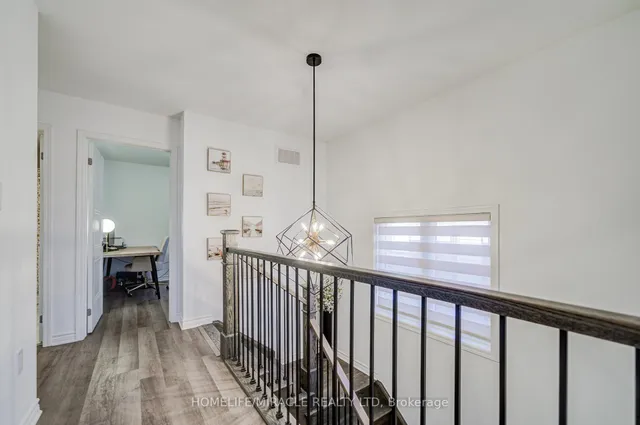 Additional image 38 of 514 Bellflower Crt