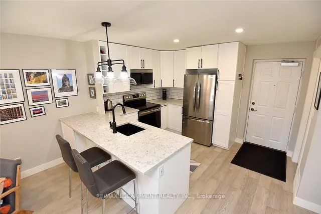 Additional image 15 of 2035 Appleby Line Unit 103