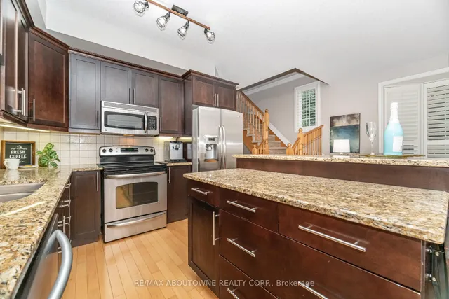 Additional image 17 of 540 Guelph Line Unit 1