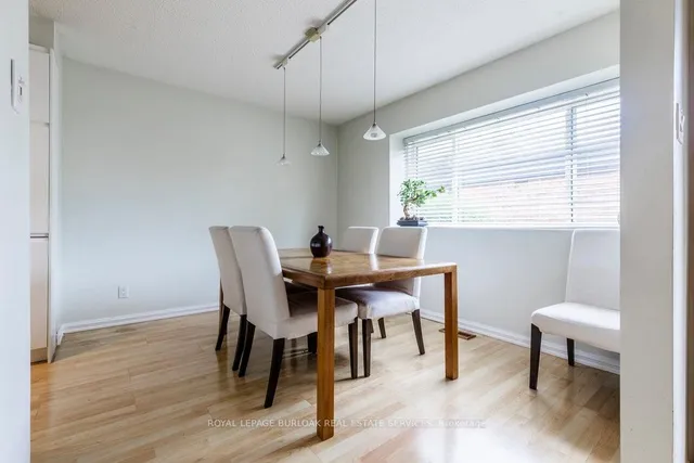 Additional image 11 of 1556 Kerns Rd Unit 3