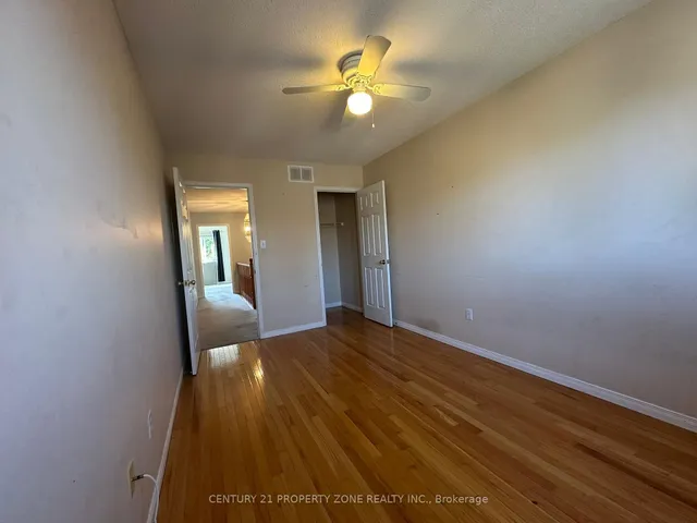 Additional image 16 of 1889 Upper Wentworth St Unit 35