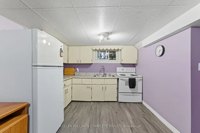 Additional image 22 of 446 East 42nd St