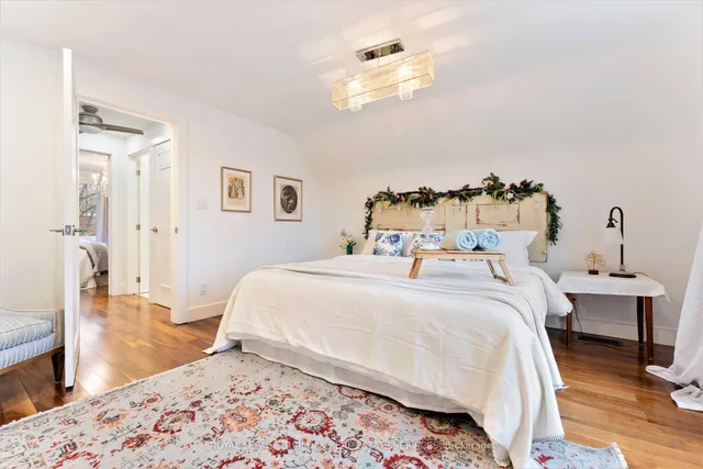 Additional image 19 of 519 Regina Dr