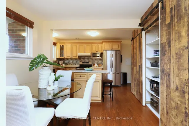 Additional image 13 of 345 Maplewood Cres