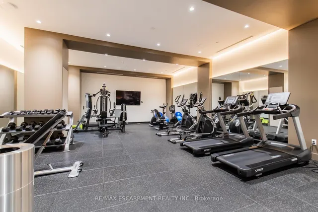 Additional image 42 of 2007 James St Unit 2102