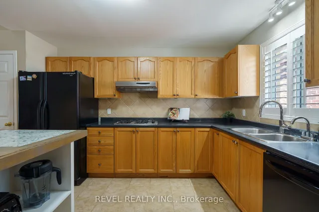 Additional image 14 of 55 Amore Blvd