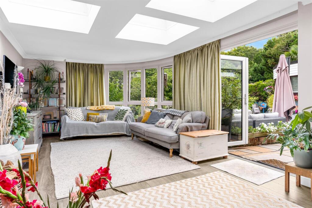 Additional image 3 of Tanglewood, Welwyn