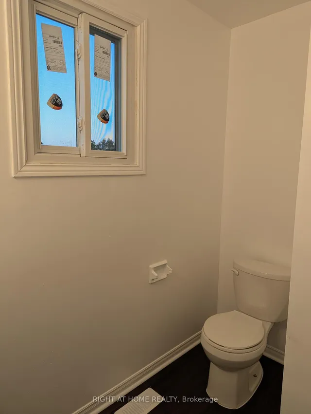 Additional image 26 of 73 Skyview Dr