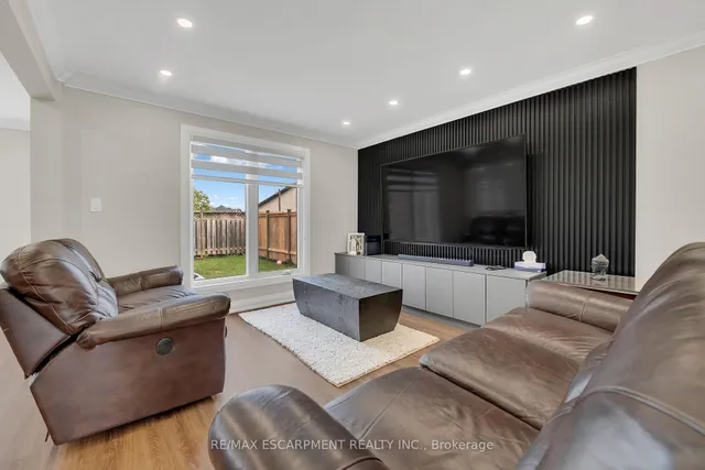 Additional image 15 of 125 VALERA Dr