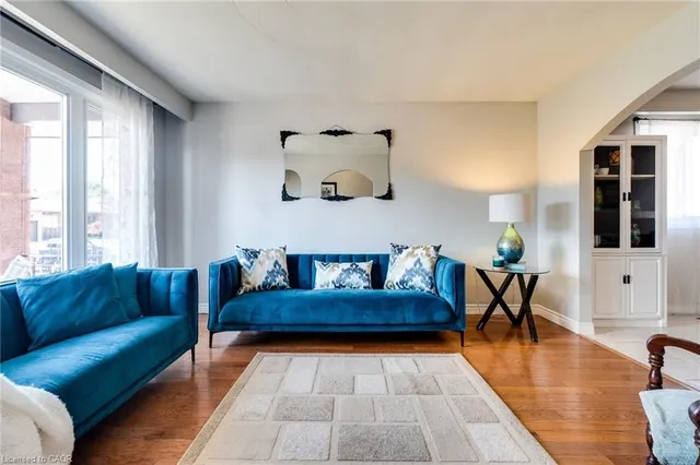 Additional image 7 of 18 Pavarotti Crt