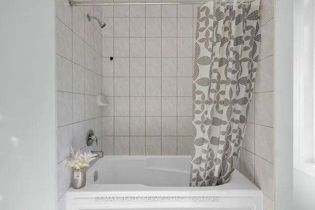 Additional image 33 of 41 Trail Bank Gdns