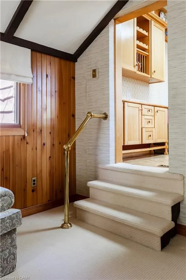 Additional image 18 of 17 Alma St