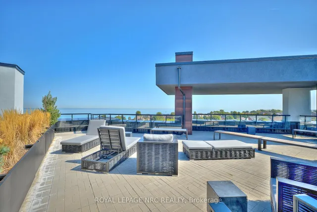 Additional image 25 of 600 North Service Rd Unit 221