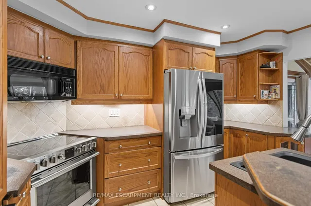 Additional image 17 of 2425 Headon Forest Dr