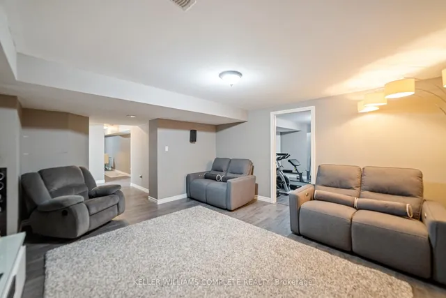Additional image 41 of 24 MACBEAN Cres