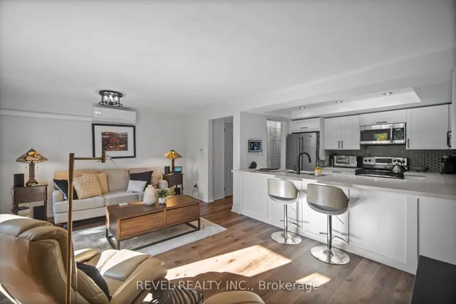 Additional image 11 of 2058 Brant St Unit 3