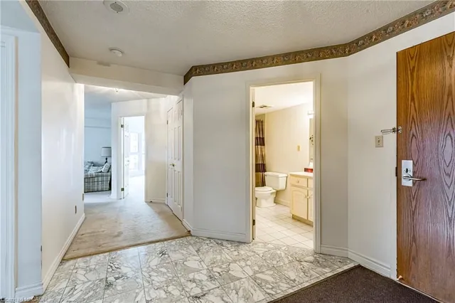 Additional image 11 of 67 Caroline St Unit 304 (3D)