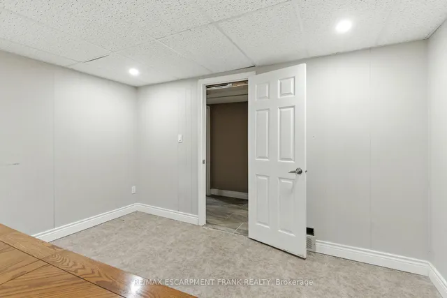 Additional image 34 of 174 Broker Dr