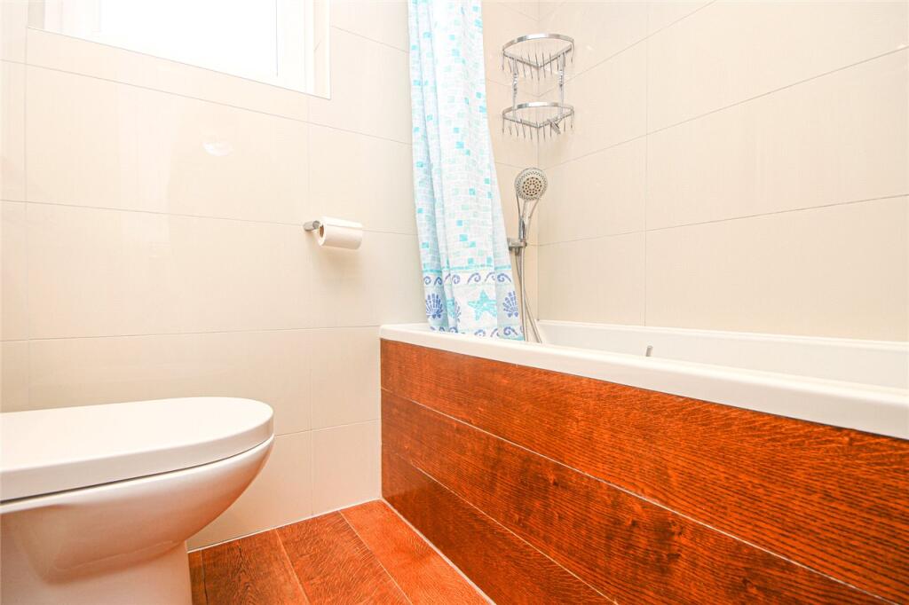 Additional image 8 of Bassingburn Walk, Welwyn Garden City, AL7