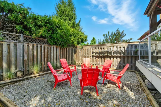 Additional image 34 of 10 Millpond Pl