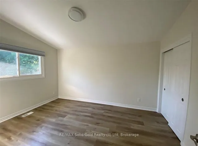 Additional image 10 of 418 Norrie Cres