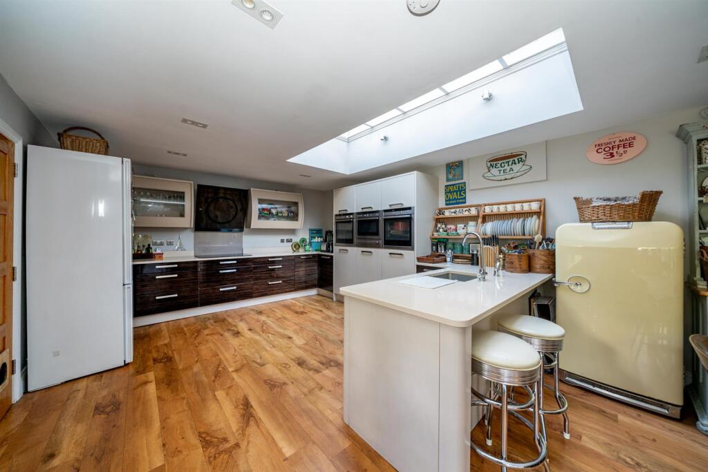 Additional image 12 of Fishpool Street, St. Albans