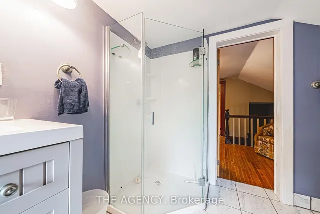 Additional image 25 of 327 Campbell Ave