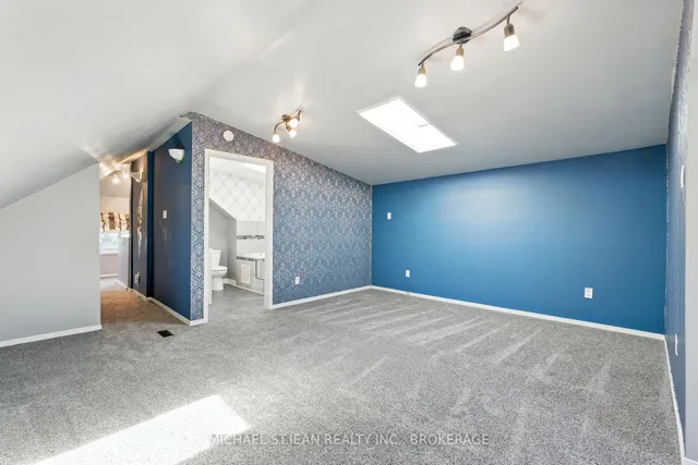 Additional image 26 of 313 Graham Ave