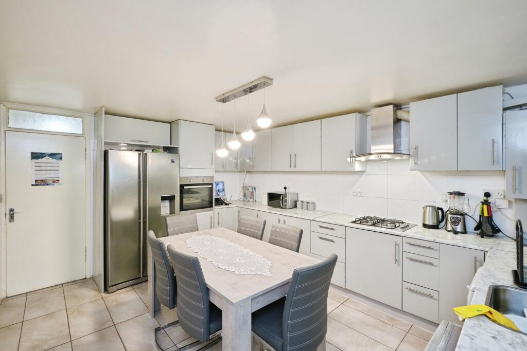 Additional image 17 of Porchester Drive, Birmingham, B19