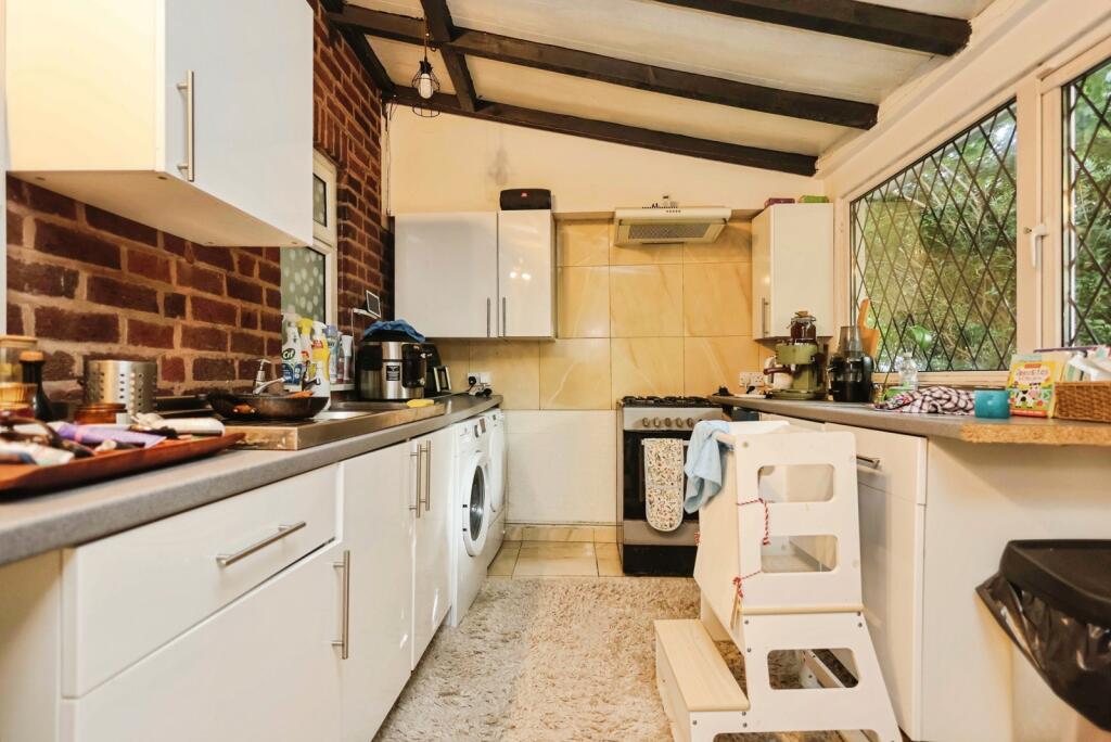 Additional image 4 of Shenley Lane, Birmingham, West Midlands, B29