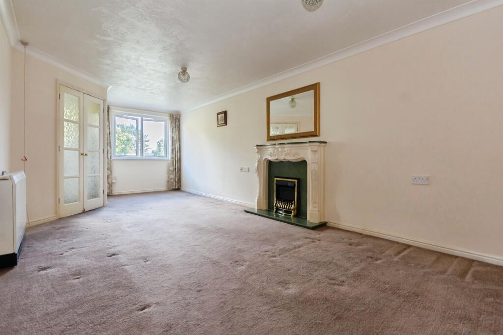 Additional image 19 of Stratford Road, Hall Green, Birmingham