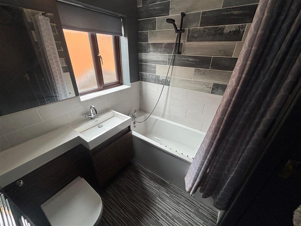 Additional image 12 of Roddis Close, BIRMINGHAM