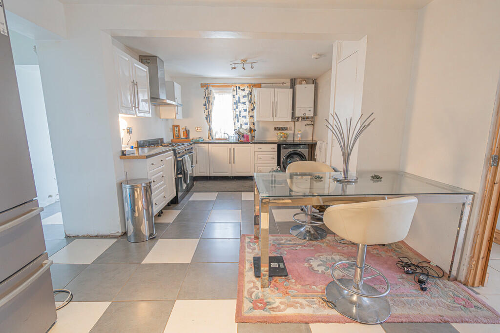 Additional image 12 of Priors Way, Erdington, Birmingham