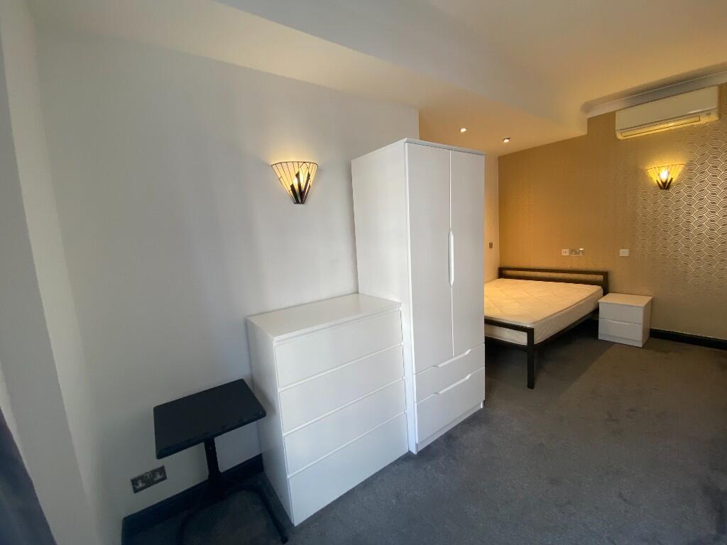 Additional image 5 of Bennetts Hill, Birmingham, B2 [aVEtv9]