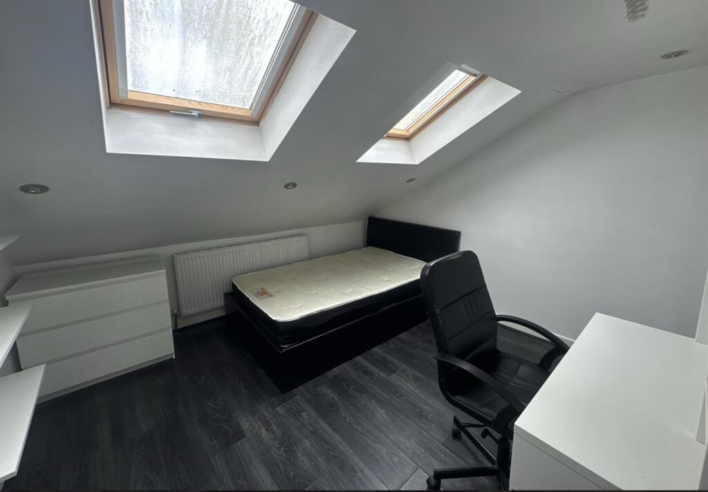Additional image 3 of Harborne Park Road, Birmingham