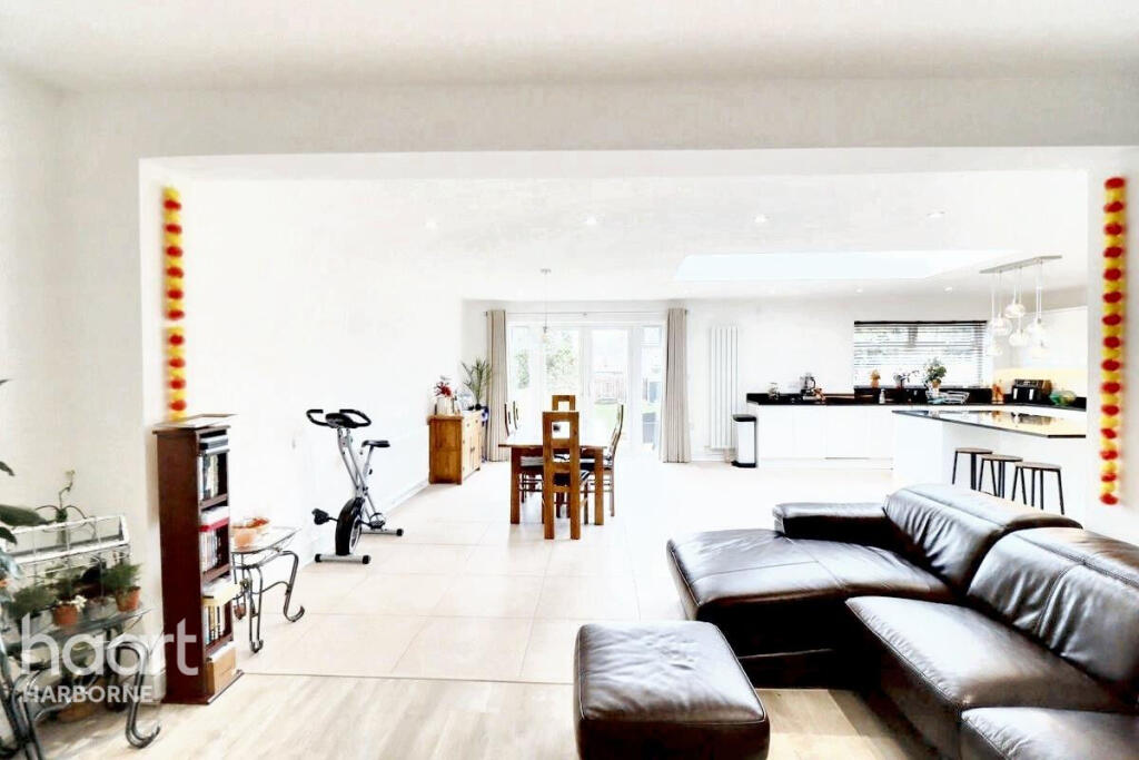 Additional image 5 of Green Road, Hall Green